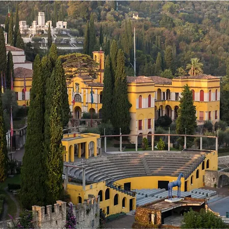 Sorriso Center - Happy Lejlighed Gardone Riviera